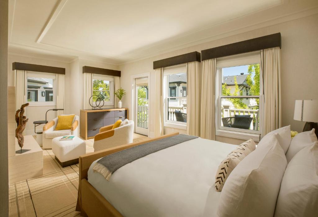 MacArthur Place Inn & Spa - 