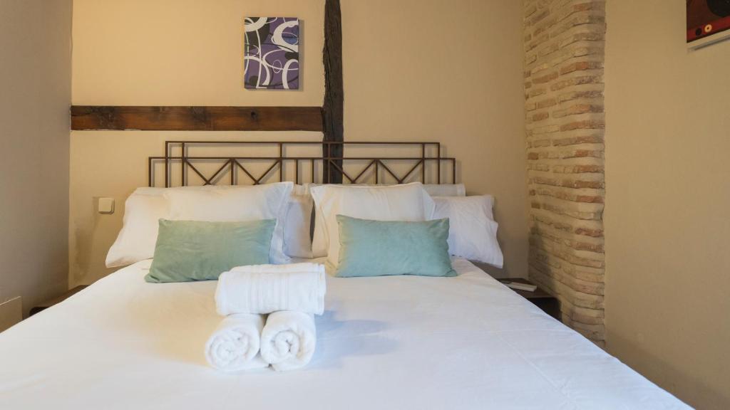 Casa de los Mozárabes by Toledo AP - 6