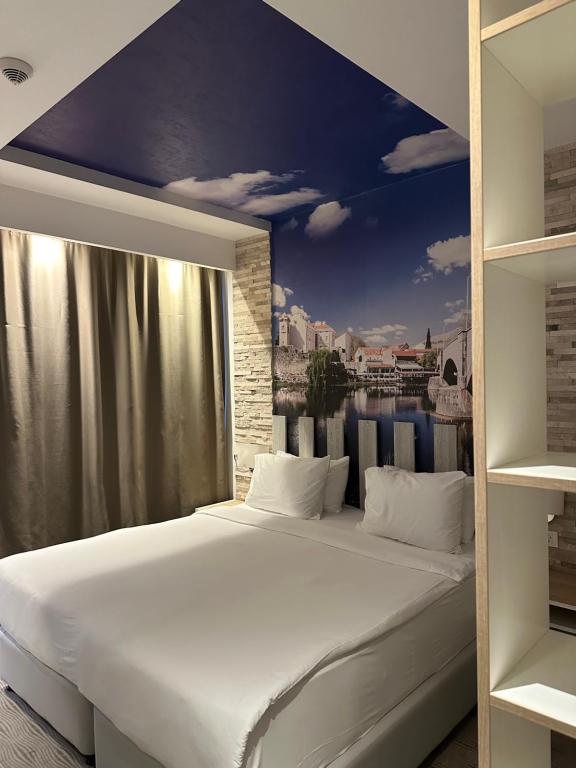 Hotel Nar - Double Room With Balcony