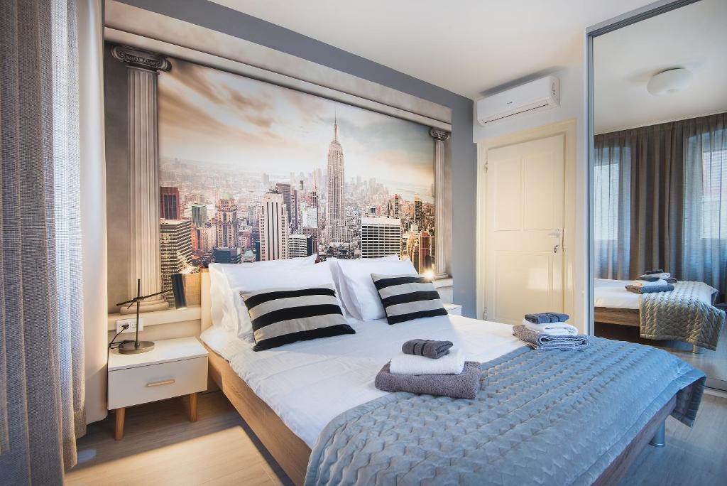 Arta Apartment City Center with Private Parking