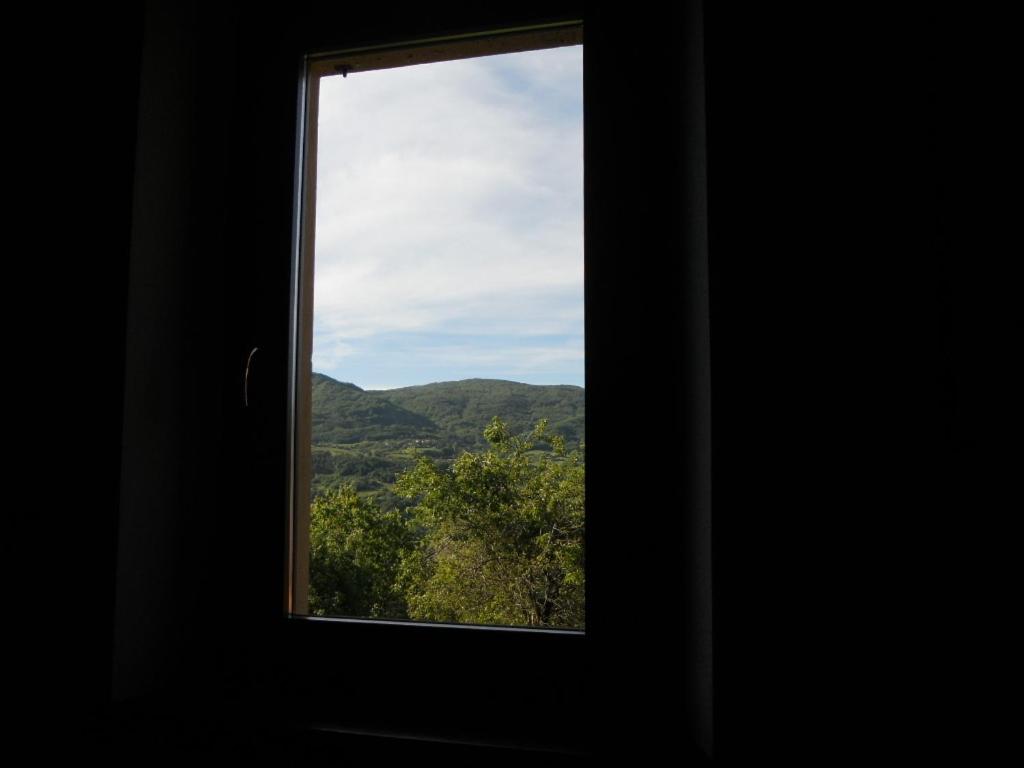 A general mountain view or a mountain view taken from a panziókat