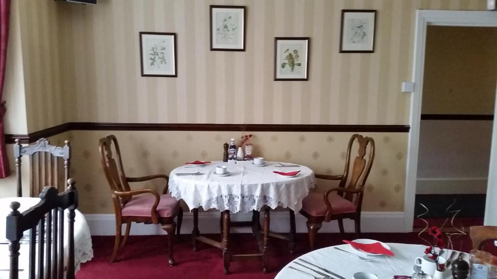 Posezení v ubytování Chandos Premier Folkestone (Channel Tunnel) Hotel