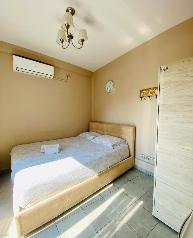 Elegant Studio in the center of city. photo