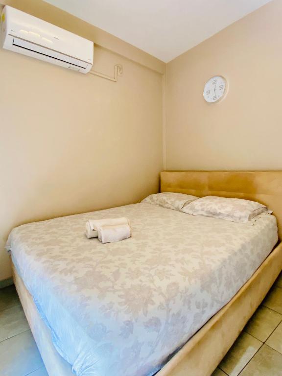 Elegant Studio in the center of city. photo