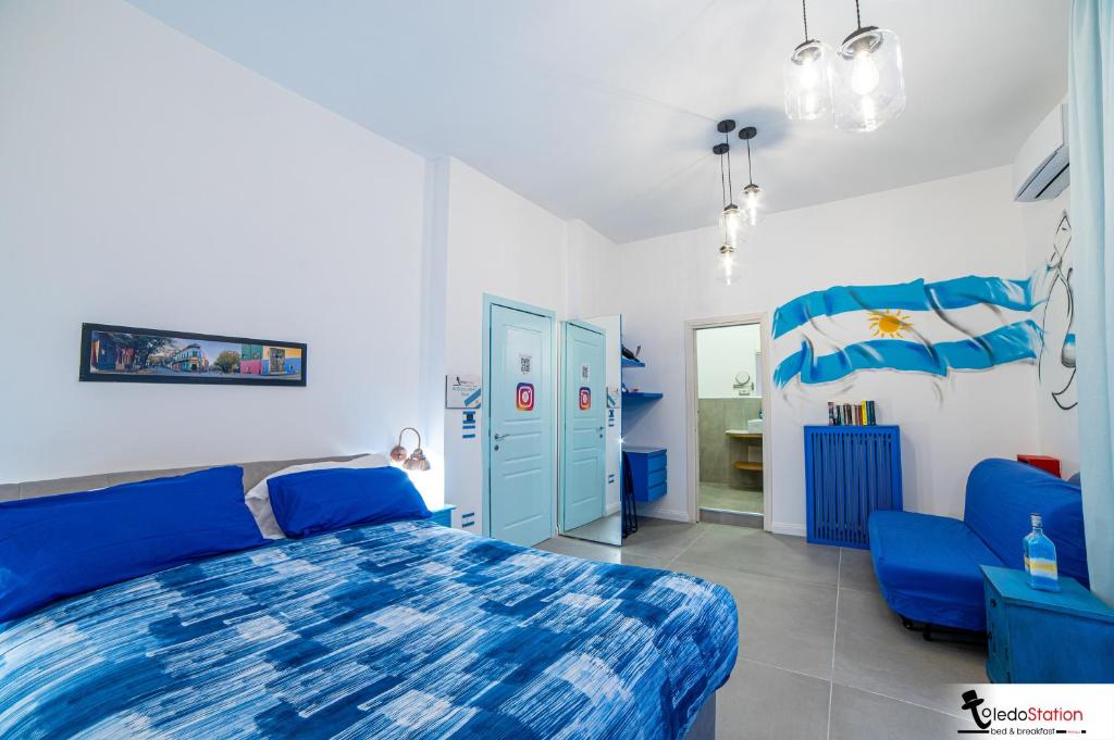 Postel nebo postele na pokoji v ubytování ToledoStation B&B