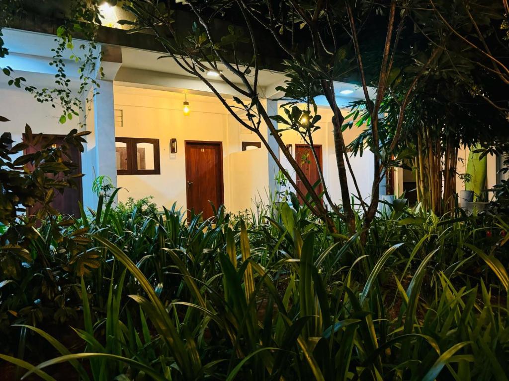 Zahrada ubytování Double Mango Villa