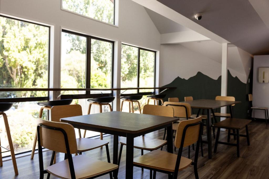 Haka House Queenstown Lakefront - Resim 12