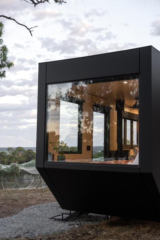CABN McLaren Vale - Deluxe Queen Studio