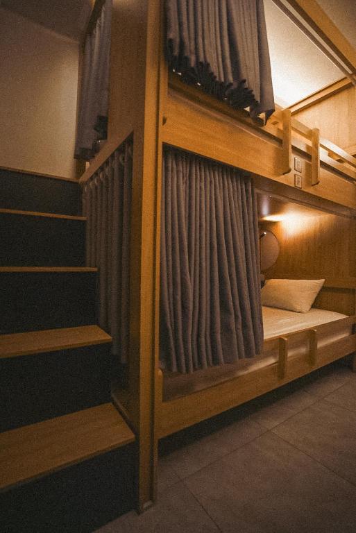 Postel nebo postele na pokoji v ubytování The One Hostel Hanoi