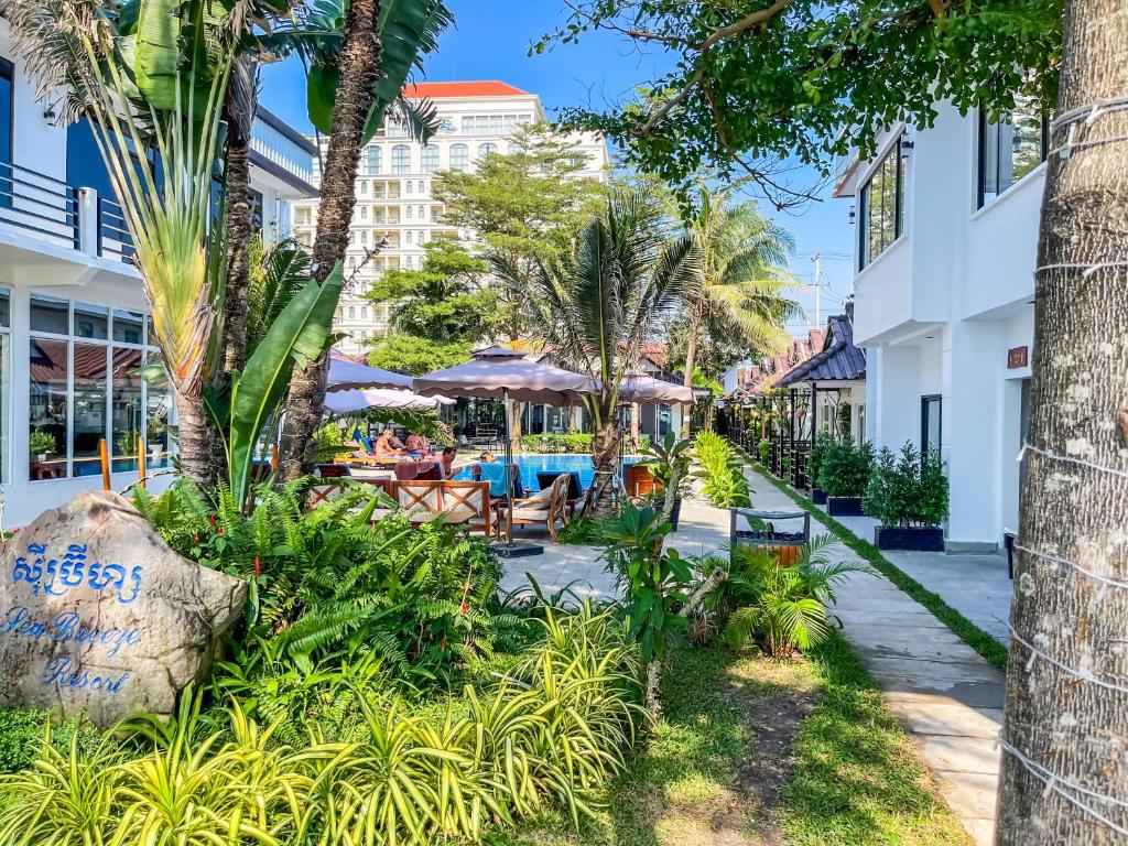 Sea Breeze Resort 4