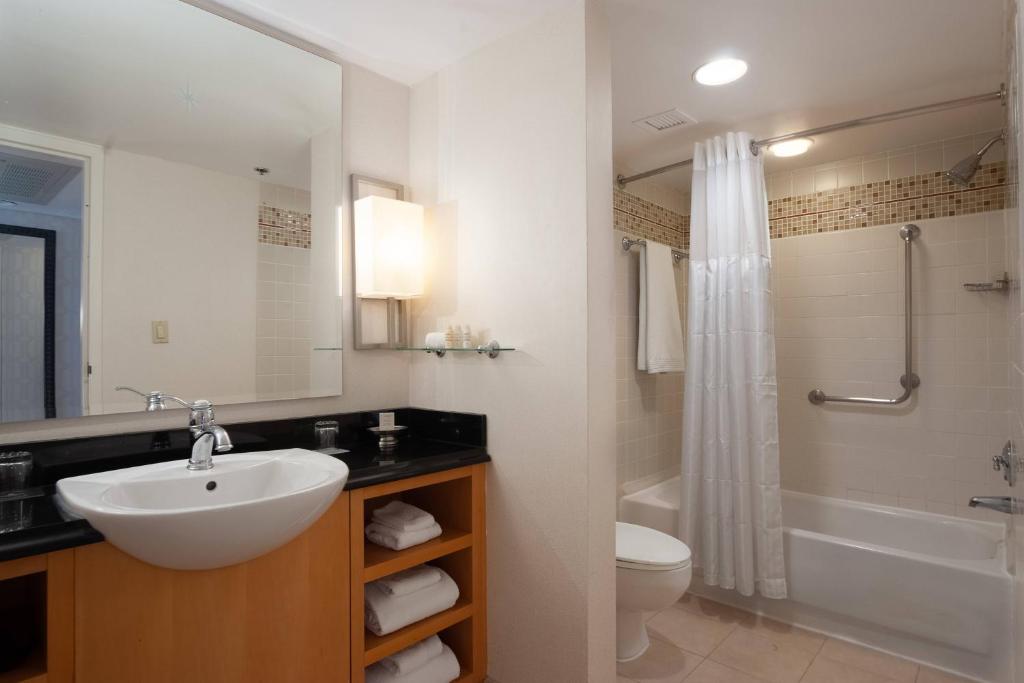 Renaissance Orlando Airport Hotel - Niveau Du Club, Chambre D'hôtes, 1 Roi, Dernier étage