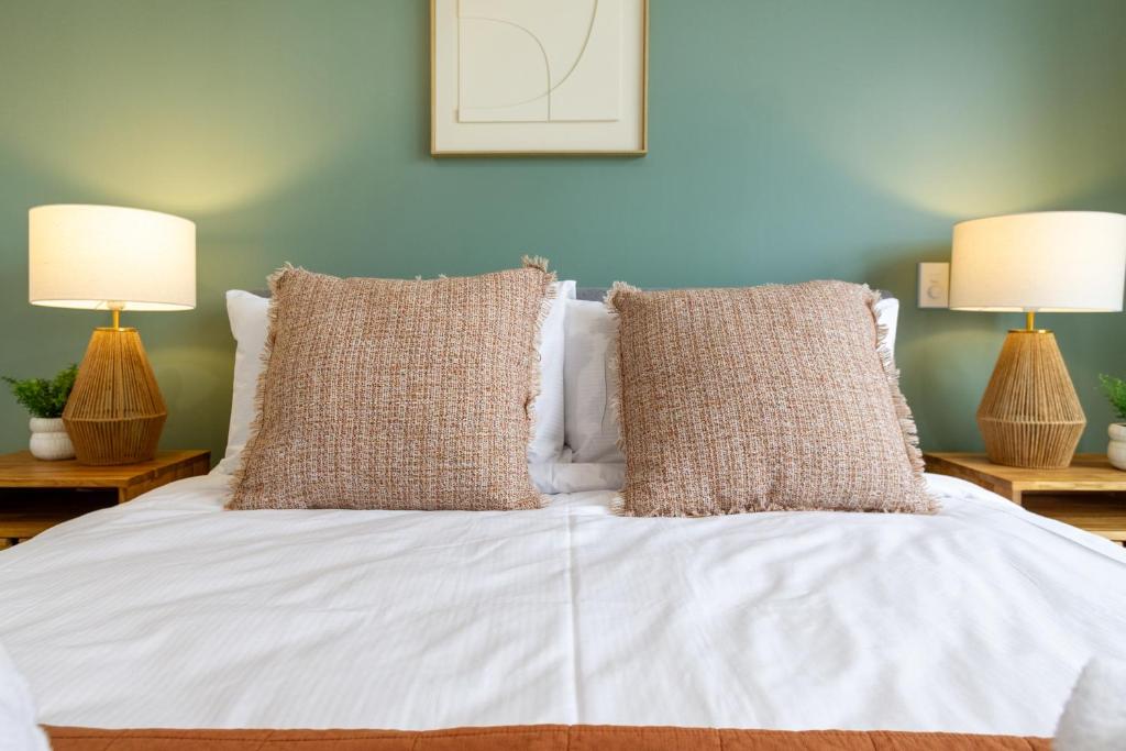 Modern City Lifestyle: 2 Bedroom 1 Bath - Resim 38