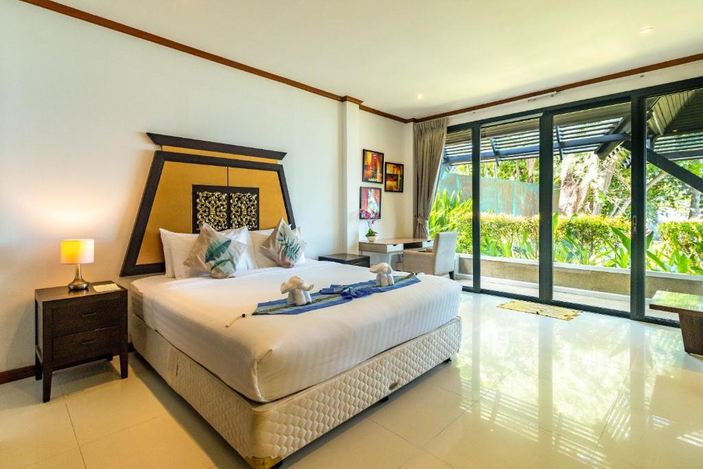 Kamala Beach Estate Resort - SHA Extra Plus - 2