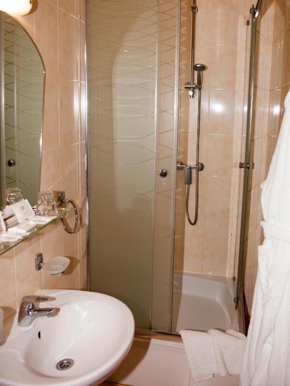 Koupelna v ubytování Gonchar Hotel