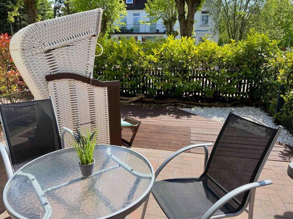 discovAIR Graal Müritz -Haus Quisisana- Strandnah mit Netflix - 豪华一卧室公寓，带花园景观
