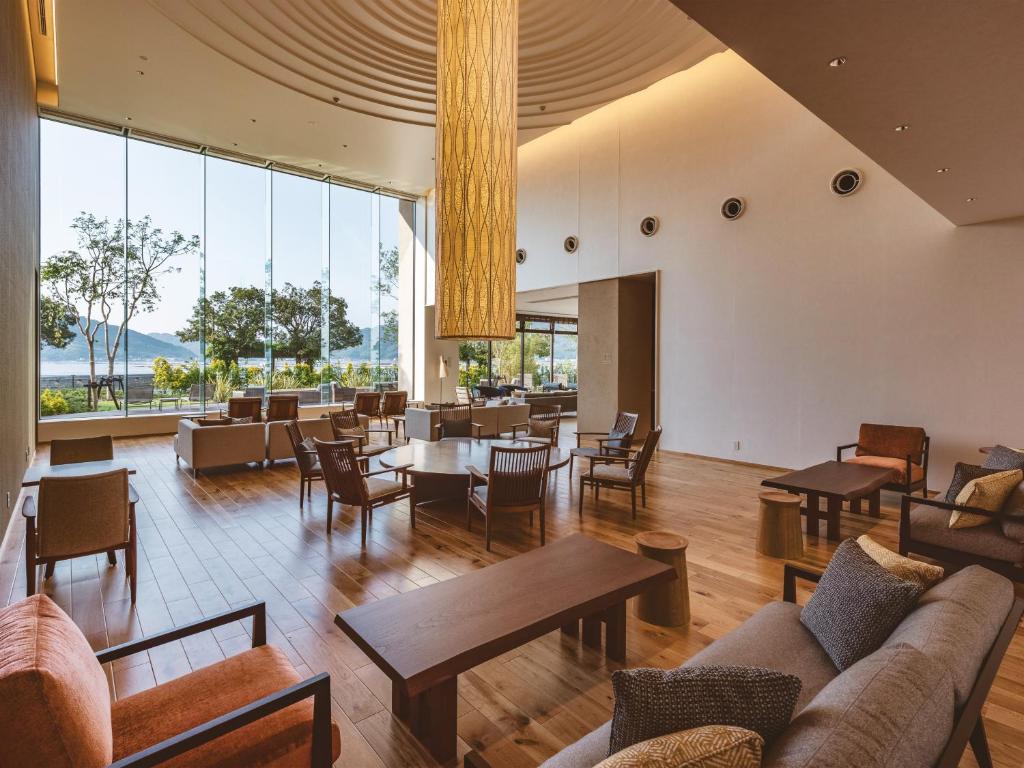 Posezení v ubytování Etajimasou Hotel & SPA Hiroshima