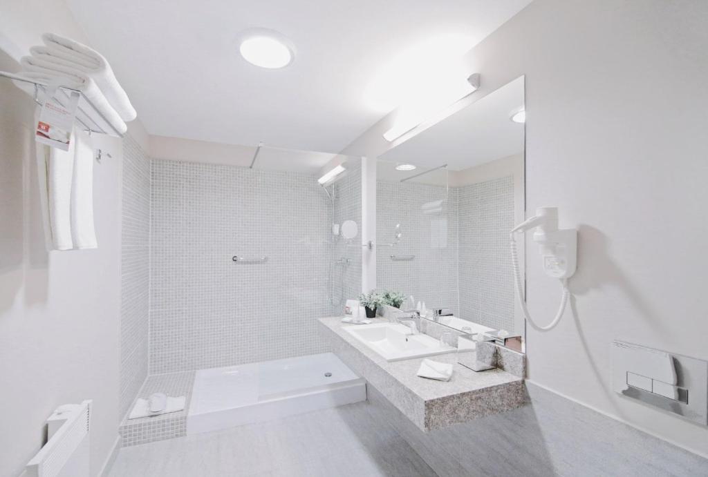 Ramada Plaza Craiova - King Suite - Non-fumeur