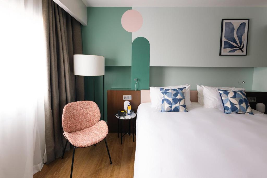 voco Madrid Retiro, an IHG Hotel - 