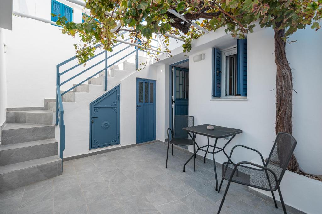 Balkón nebo terasa v ubytování Michalis Home
