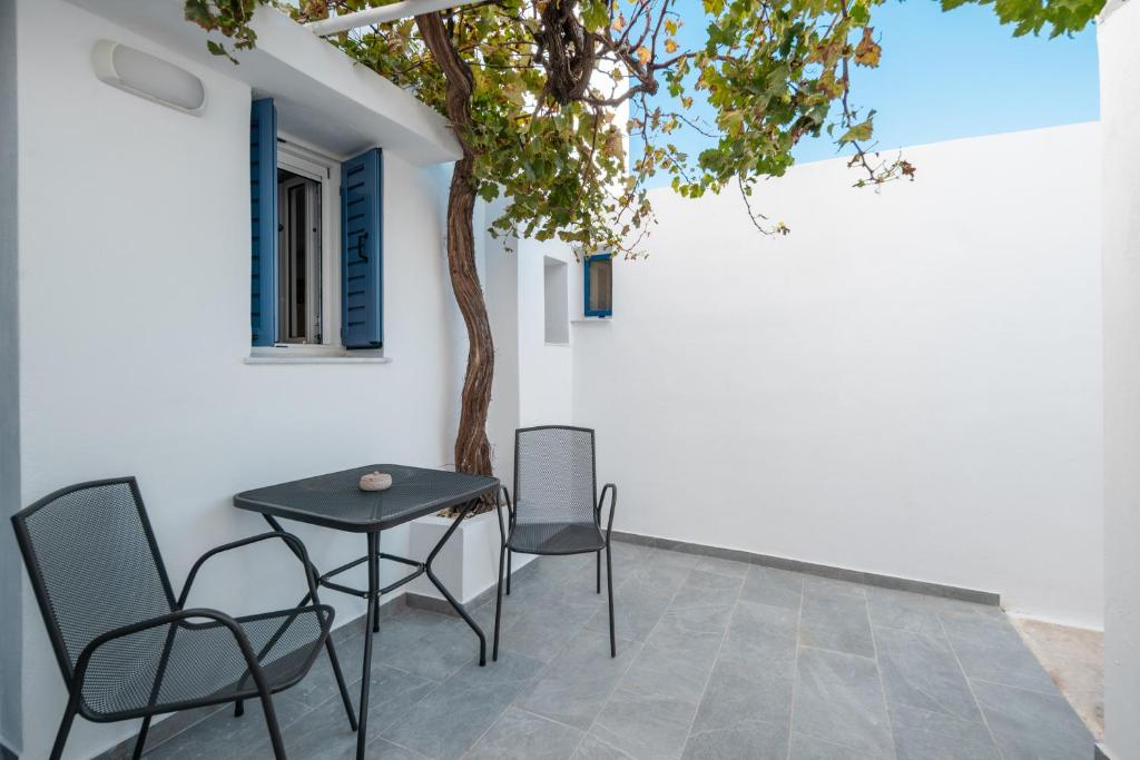 Balkón nebo terasa v ubytování Michalis Home