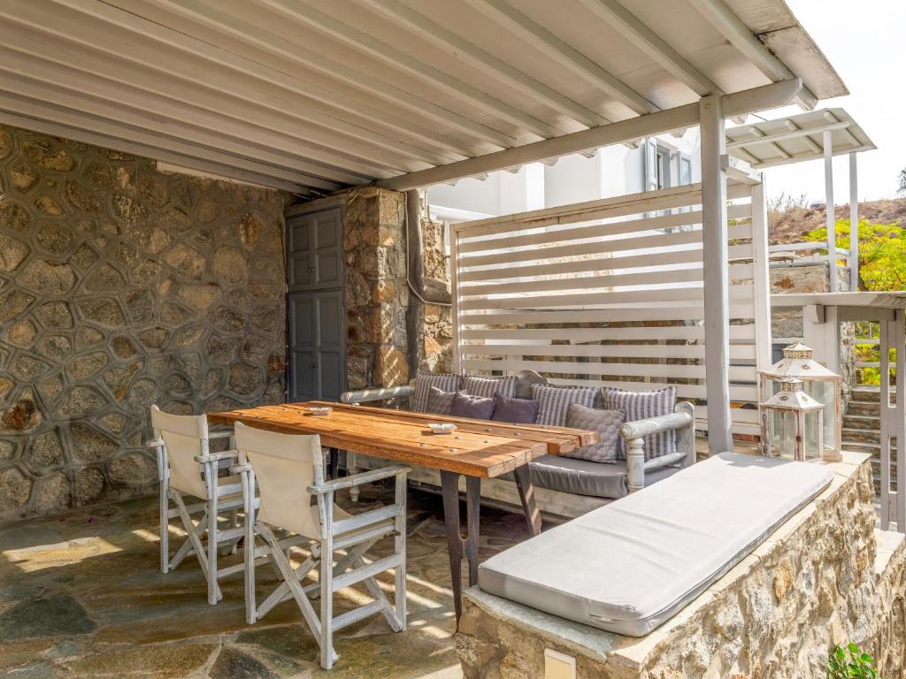 Patio nebo venkovní prostory v ubytování BayBees Sea View Residence