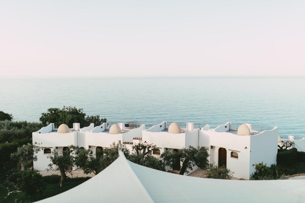 Baia Delphis Resort