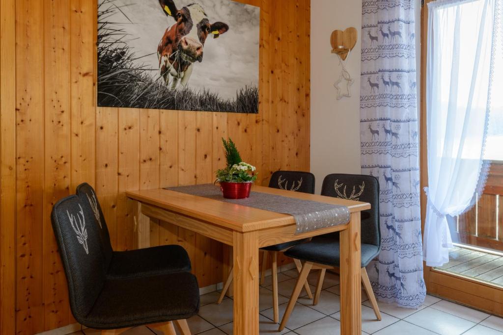 Posezení v ubytování Almerhof - Waldferienhof Almer