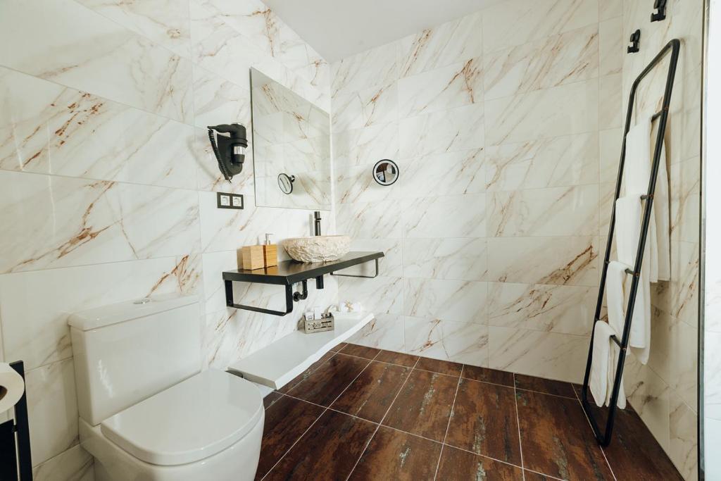 HOSTAL LUXURY NIT I DIA - 10