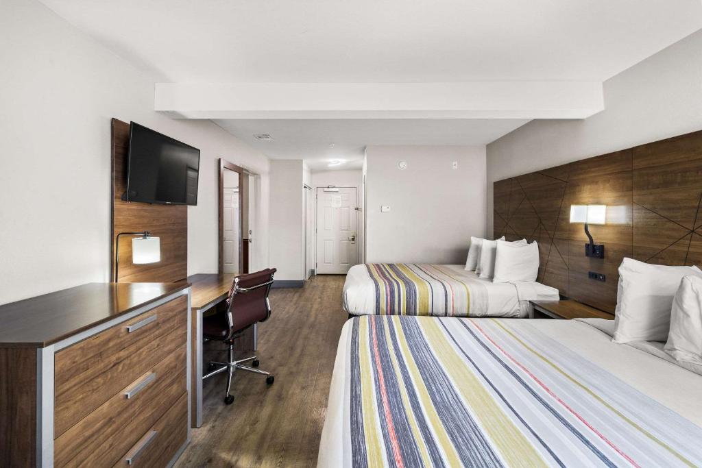 Country Inn & Suites by Radisson, Myrtle Beach, SC - Suite Queen Avec 4 Lits Queen-Size - Non-Fumeurs