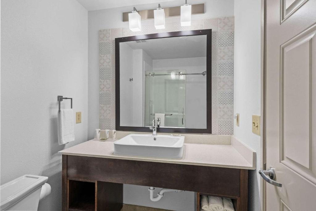 Country Inn & Suites by Radisson, Myrtle Beach, SC photo