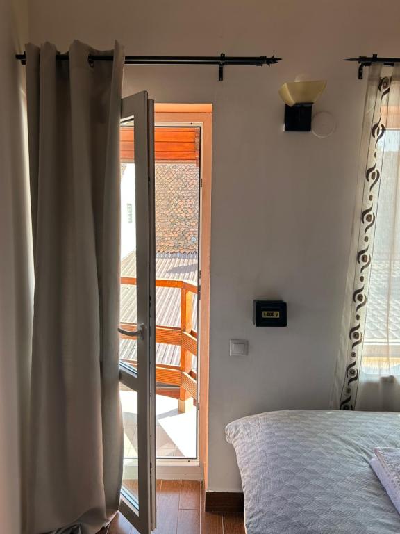 Postel nebo postele na pokoji v ubytování SIAN Sanctuary Villa