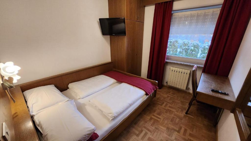 Postel nebo postele na pokoji v ubytování Inter Hotel B&B