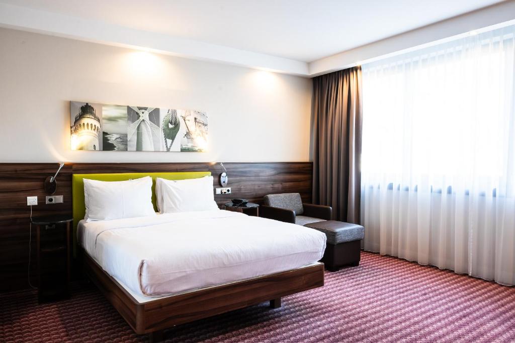 Postel nebo postele na pokoji v ubytování Hampton by Hilton Świnoujscie