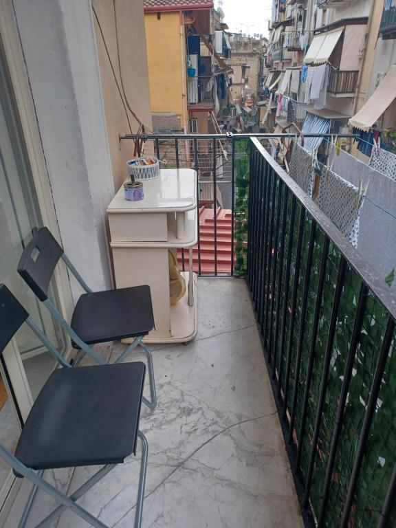 Balkón alebo terasa v ubytovaní B&B Appartamenti NAPOLI