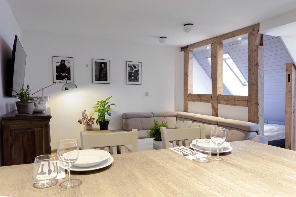 Klimatyczne mieszkanie w centrum - 5