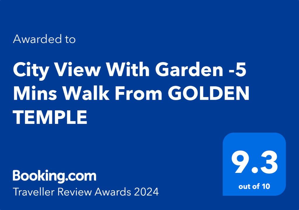 En logo, et sertifikat eller et firmaskilt på City View With Garden -5 Mins Walk From GOLDEN TEMPLE