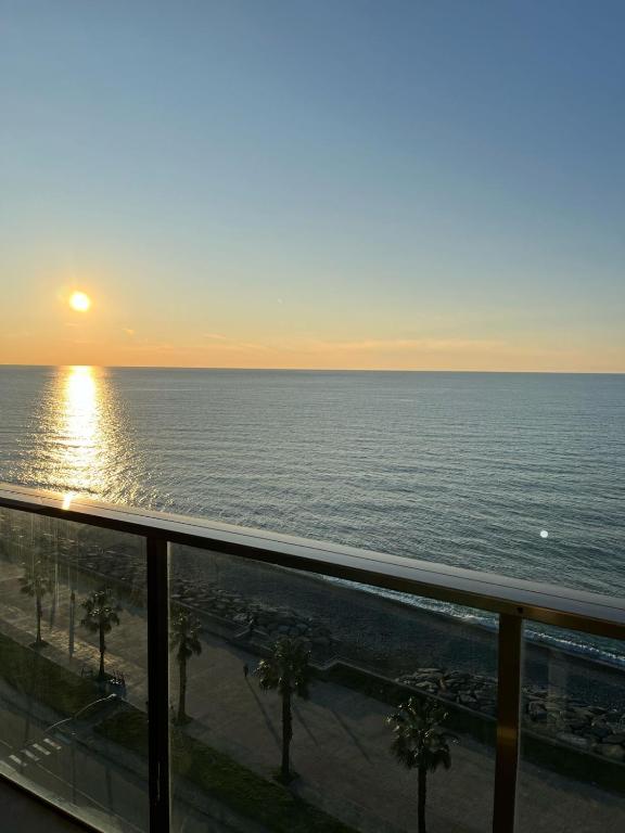 Sea View Batumi در باتومی