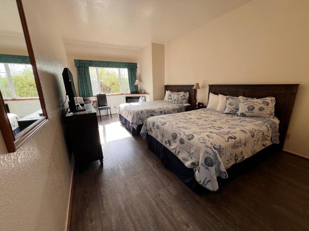 Gualala Country Inn - Habitación Doble Con Vistas Al Jardín