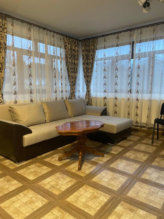 Posezení v ubytování Casa Roșca