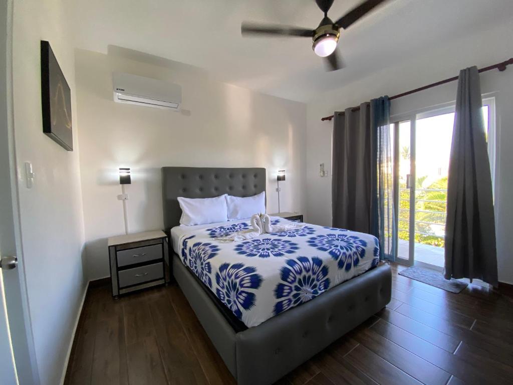 Postel nebo postele na pokoji v ubytování Diamond Hotel Cabarete