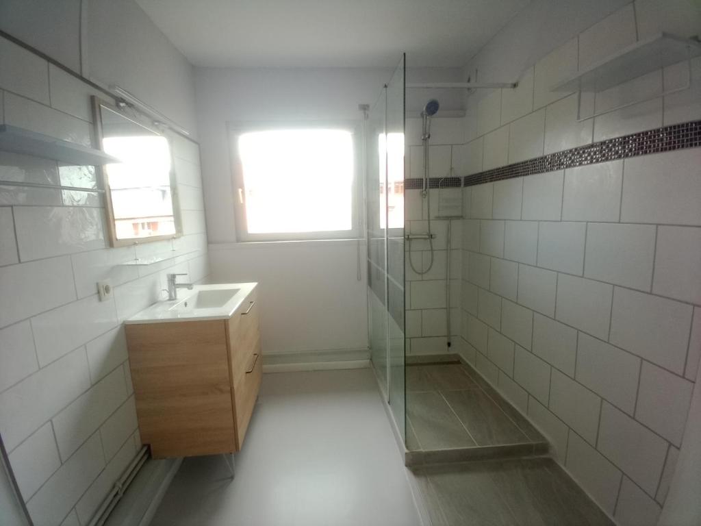 LE 46A – photo 7