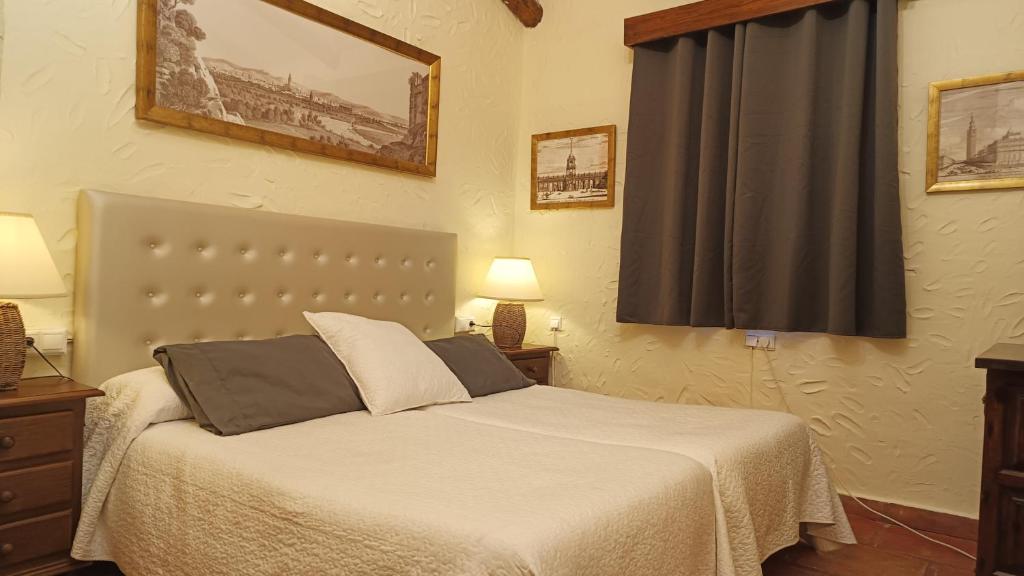 Hotel Restaurante Las Buitreras - Quarto Twin Standard Com Vista Jardim