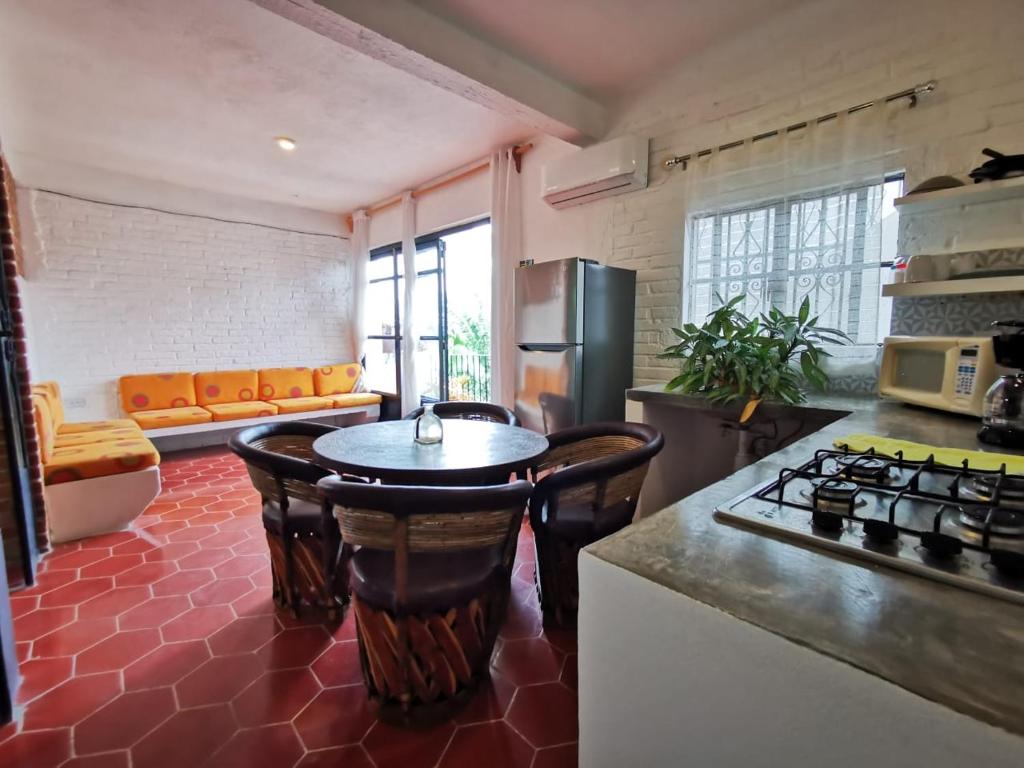 Kuchyň nebo kuchyňský kout v ubytování Casa Rey Sol Vallarta