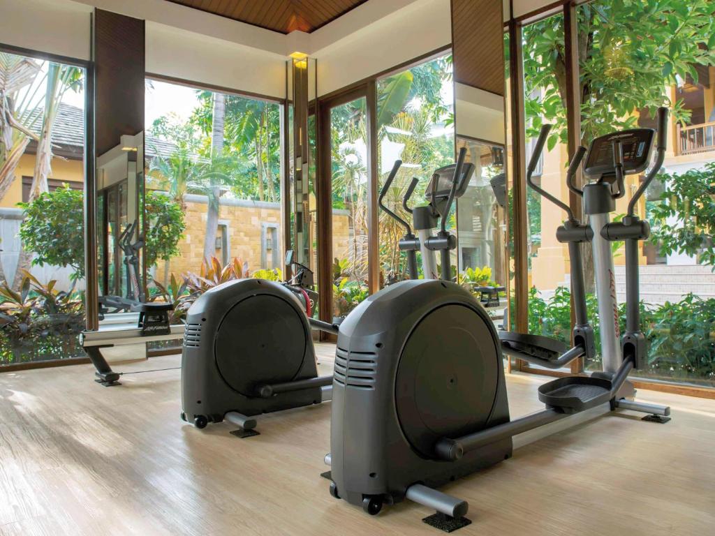 Fitness centrum a/nebo fitness zařízení v ubytování Mövenpick Asara Resort & Spa Hua Hin