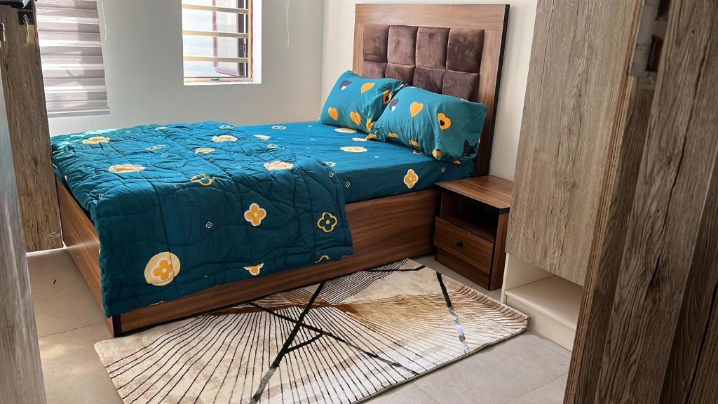 Postel nebo postele na pokoji v ubytování Deligth Bay Shortlet