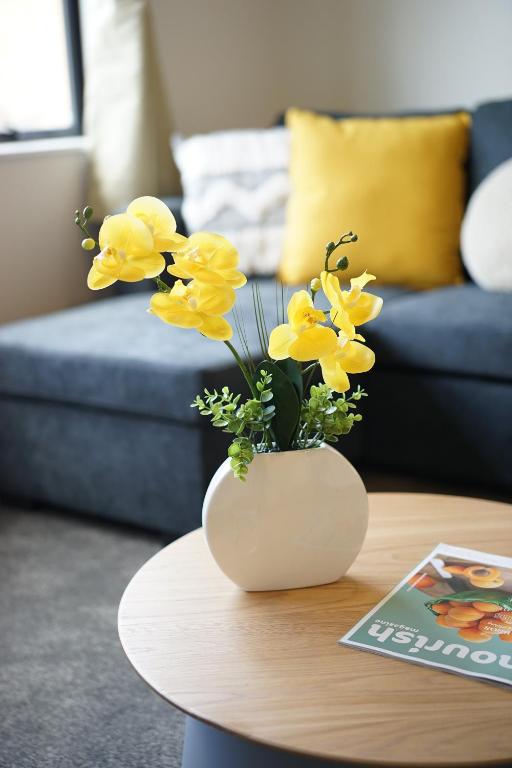 Charming 4bds House with 3 bathrooms Brand New - Resim 29