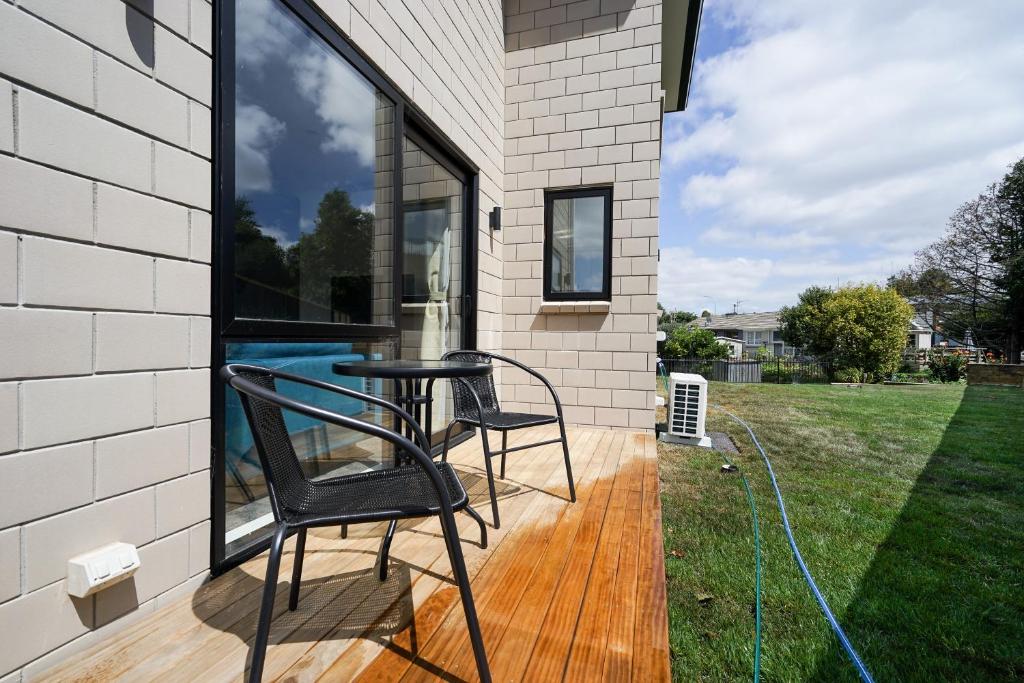 Charming 4bds House with 3 bathrooms Brand New - Resim 16