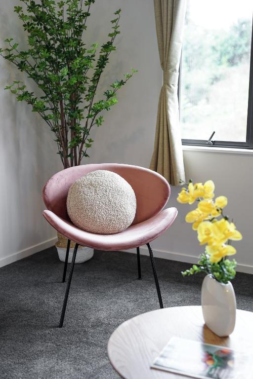 Charming 4bds House with 3 bathrooms Brand New - Resim 14