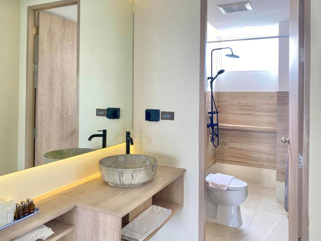 Hub Hua Hin 57 - Resim 8