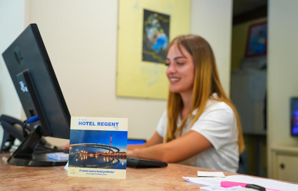 Hostia v ubytovaní Hotel Regent